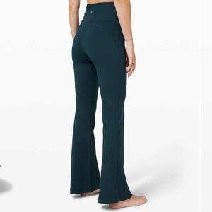 Lululemon Groove Super High Rise Flare Pant